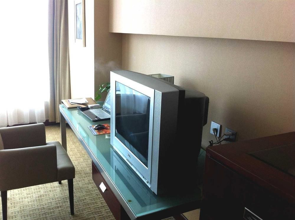 Qianjin Hotel - Csangcsun Kültér fotó