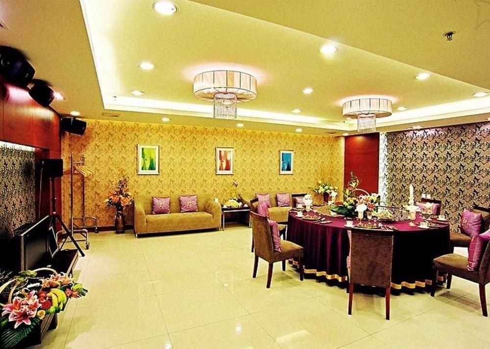 Qianjin Hotel - Csangcsun Kültér fotó