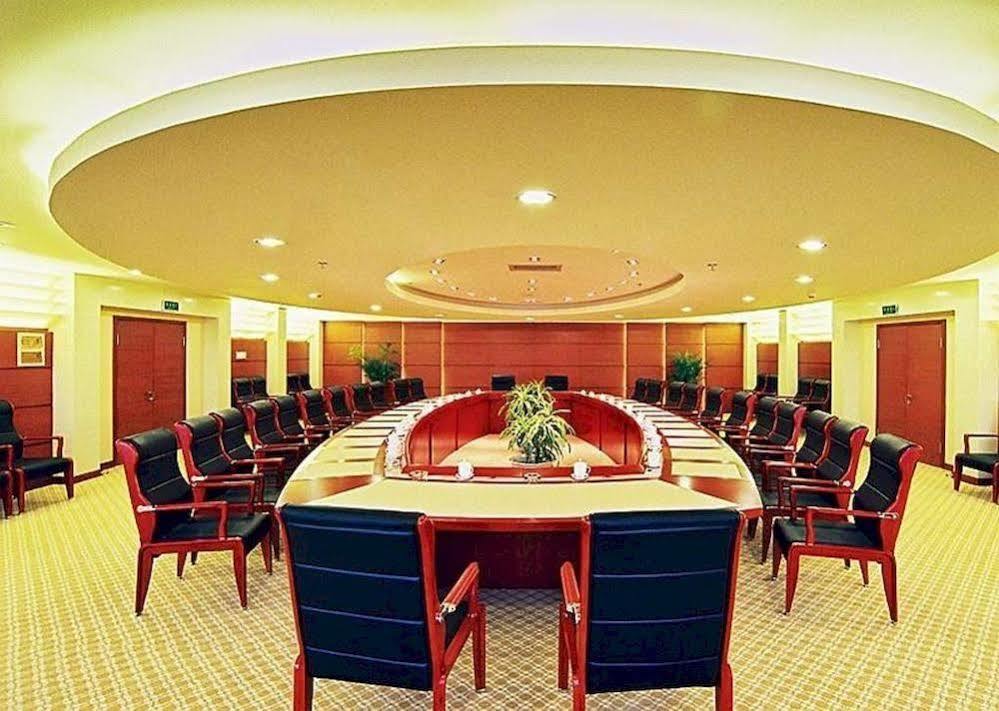 Qianjin Hotel - Csangcsun Kültér fotó