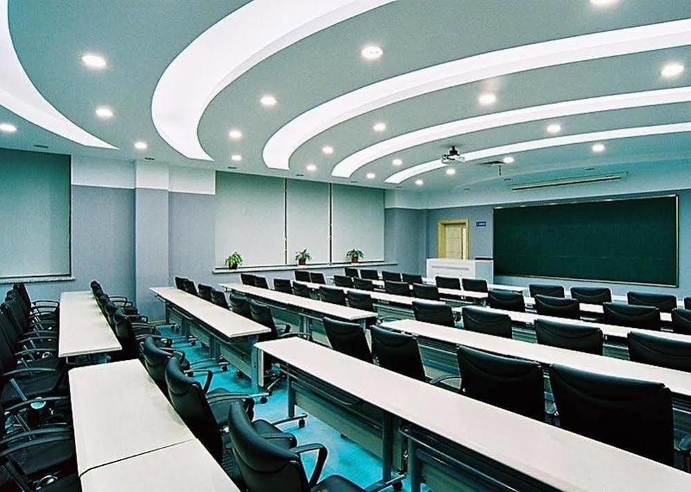 Qianjin Hotel - Csangcsun Kültér fotó